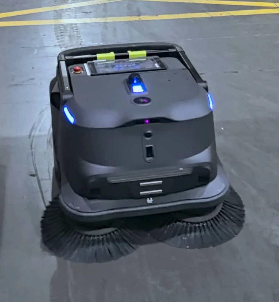 Pudu MT1 Stadium Sweeper